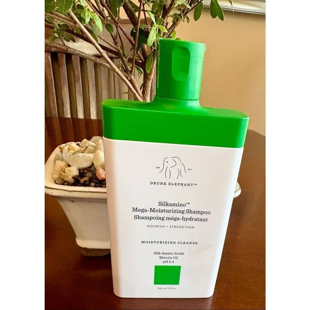 DRUNK ELEPHANT  - NWT - Silkamino Mega-Moisturizing Shampoo, 240 ml / 8 fl oz.